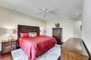 1050 Borghese Ln, Naples, FL 34114 - Photo 24