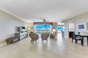 1050 Borghese Ln, Naples, FL 34114 - Photo 2