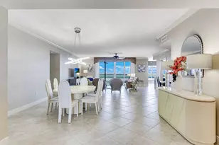 1050 Borghese Ln, Naples, FL 34114 - Photo 14