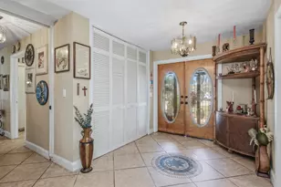 197 Gulfport Ct, Marco Island, FL 34145 - Photo 10