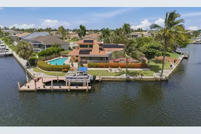 197 Gulfport Court, Marco Island, FL 34145 - Photo 40