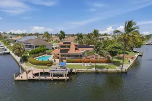 197 Gulfport Ct, Marco Island, FL 34145 - Photo 40
