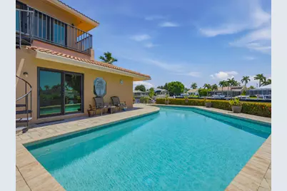 197 Gulfport Court, Marco Island, FL 34145 - Photo 24