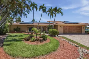 197 Gulfport Ct, Marco Island, FL 34145 - Photo 46
