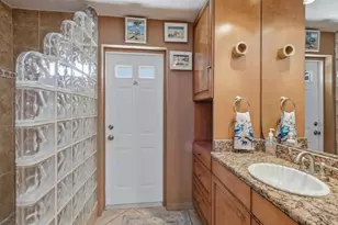 197 Gulfport Ct, Marco Island, FL 34145 - Photo 14