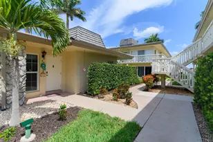 1215 Edington Pl, Marco Island, FL 34145 - Photo 2