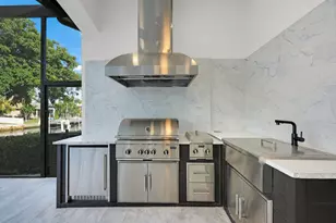 511 Alameda Ct, Marco Island, FL 34145 - Photo 6