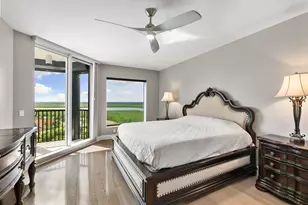 1060 Borghese Ln, Naples, FL 34114 - Photo 20