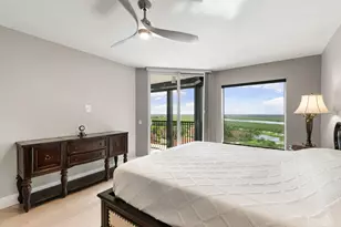 1060 Borghese Ln, Naples, FL 34114 - Photo 16