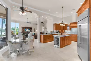 486 Clifton Ct, Marco Island, FL 34145 - Photo 8