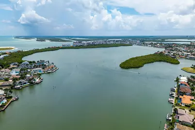 486 Clifton Court, Marco Island, FL 34145 - Photo 48