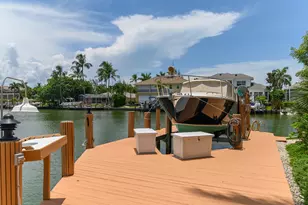 486 Clifton Ct, Marco Island, FL 34145 - Photo 40