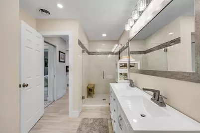 130 Greenbrier Street, Marco Island, FL 34145 - Photo 16