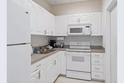 180 Seaview Court #504, Marco Island, FL 34145 - Photo 20