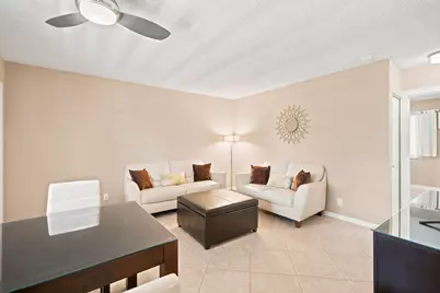 167 N Collier Boulevard #T9, Marco Island, FL 34145 - Photo 4