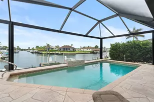 21 Hickory Ct, Marco Island, FL 34145 - Photo 2