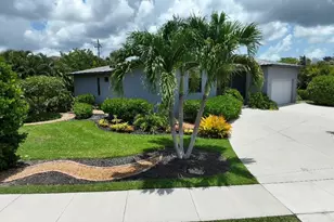 111 S Bahama Ave, Marco Island, FL 34145 - Photo 2