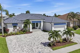 1838 Apataki Ct, Marco Island, FL 34145 - Photo 2