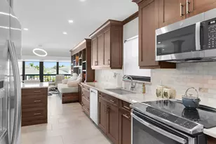 845 Collier Ct, Marco Island, FL 34145 - Photo 8