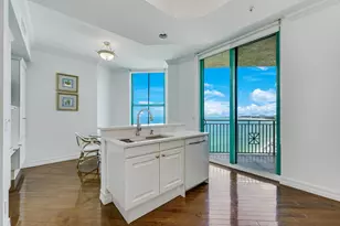 960 Cape Marco, Marco Island, FL 34145 - Photo 18