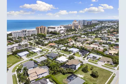 949 Spruce Avenue, Marco Island, FL 34145 - Photo 32