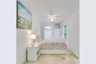 398 Wales Court, Marco Island, FL 34145 - Photo 18