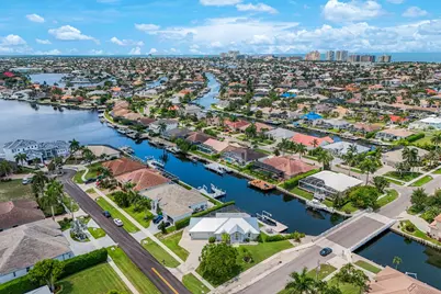 398 Wales Court, Marco Island, FL 34145 - Photo 30