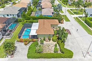 1485 Honeysuckle Ave, Marco Island, FL 34145 - Photo 40