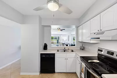 1075 Foxfire Lane #103, Naples, FL 34104 - Photo 6