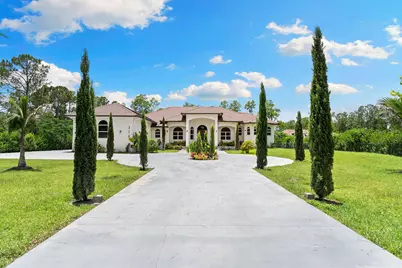 379 25th Street NW, Naples, FL 34120 - Photo 4