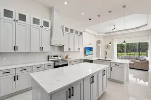 379 25th St NW, Naples, FL 34120 - Photo 6