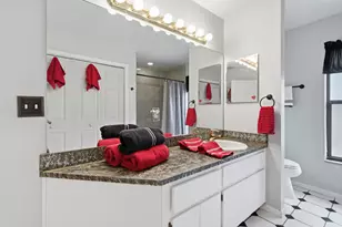 2378 River Reach Dr, Naples, FL 34104 - Photo 34