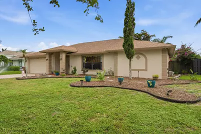 2378 River Reach Drive, Naples, FL 34104 - Photo 2