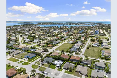 1450 Biscayne Way, Marco Island, FL 34145 - Photo 38