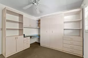 21 High Point Cir E, Naples, FL 34103 - Photo 18