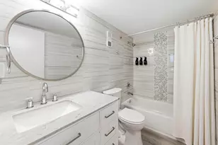 380 Seaview Ct, Marco Island, FL 34145 - Photo 26