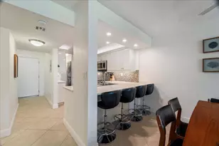 601 Seaview Ct, Marco Island, FL 34145 - Photo 12