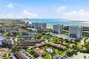 601 Seaview Ct, Marco Island, FL 34145 - Photo 2