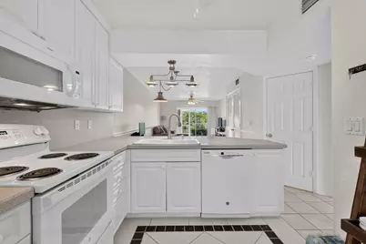 1385 Mainsail Drive #1802, Naples, FL 34114 - Photo 8