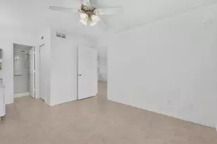 1385 Mainsail Dr, Naples, FL 34114 - Photo 14