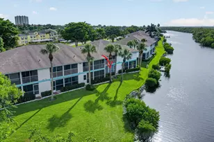 1385 Mainsail Dr, Naples, FL 34114 - Photo 2