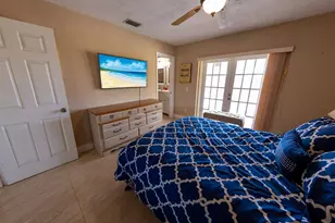 188 Gulfstream St, Marco Island, FL 34145 - Photo 10