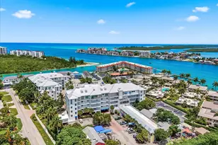 140 Palm St, Marco Island, FL 34145 - Photo 28