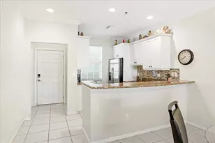 140 Palm St, Marco Island, FL 34145 - Photo 4