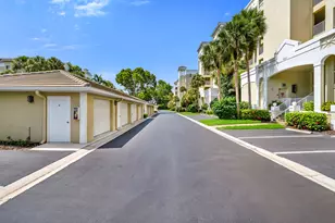 7671 Pebble Creek Cir, Naples, FL 34108 - Photo 36