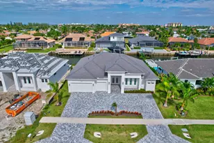 768 Amazon Ct, Marco Island, FL 34145 - Photo 2