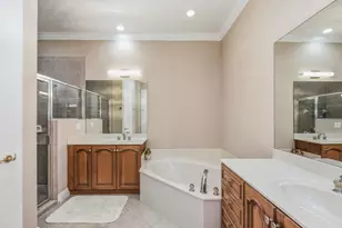 9255 Museo Cir, Naples, FL 34114 - Photo 6