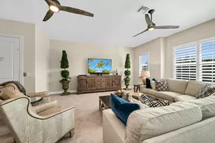 7825 Hawthorne Dr, Naples, FL 34113 - Photo 14