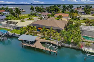 350 Meadowlark Ct, Marco Island, FL 34145 - Photo 44