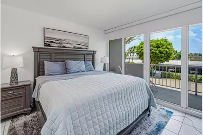 140 Seaview Court #204S, Marco Island, FL 34145 - Photo 6